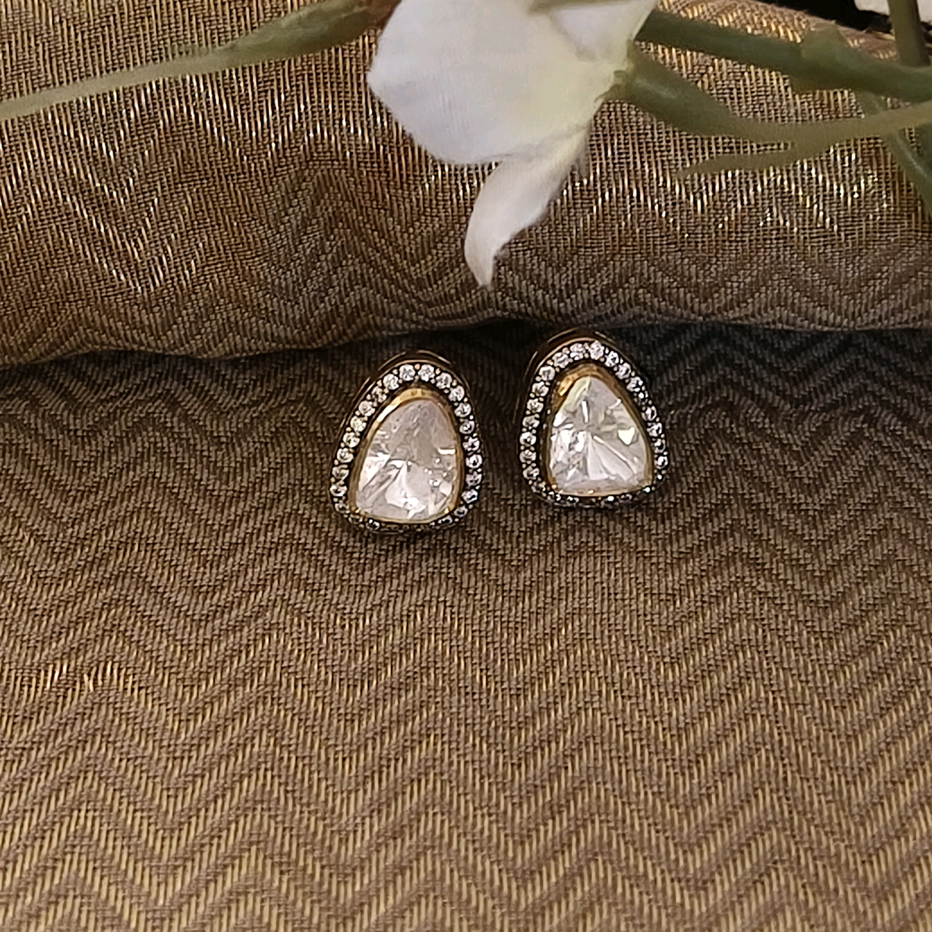 Nayaab Triangle Moissanite Studs